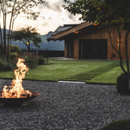 eder-gartenarchitektur-gartengestaltung-beleuchtung-feuer-feuerschale