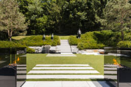eder-gartenarchitektur-stein-treppe-wasserfall